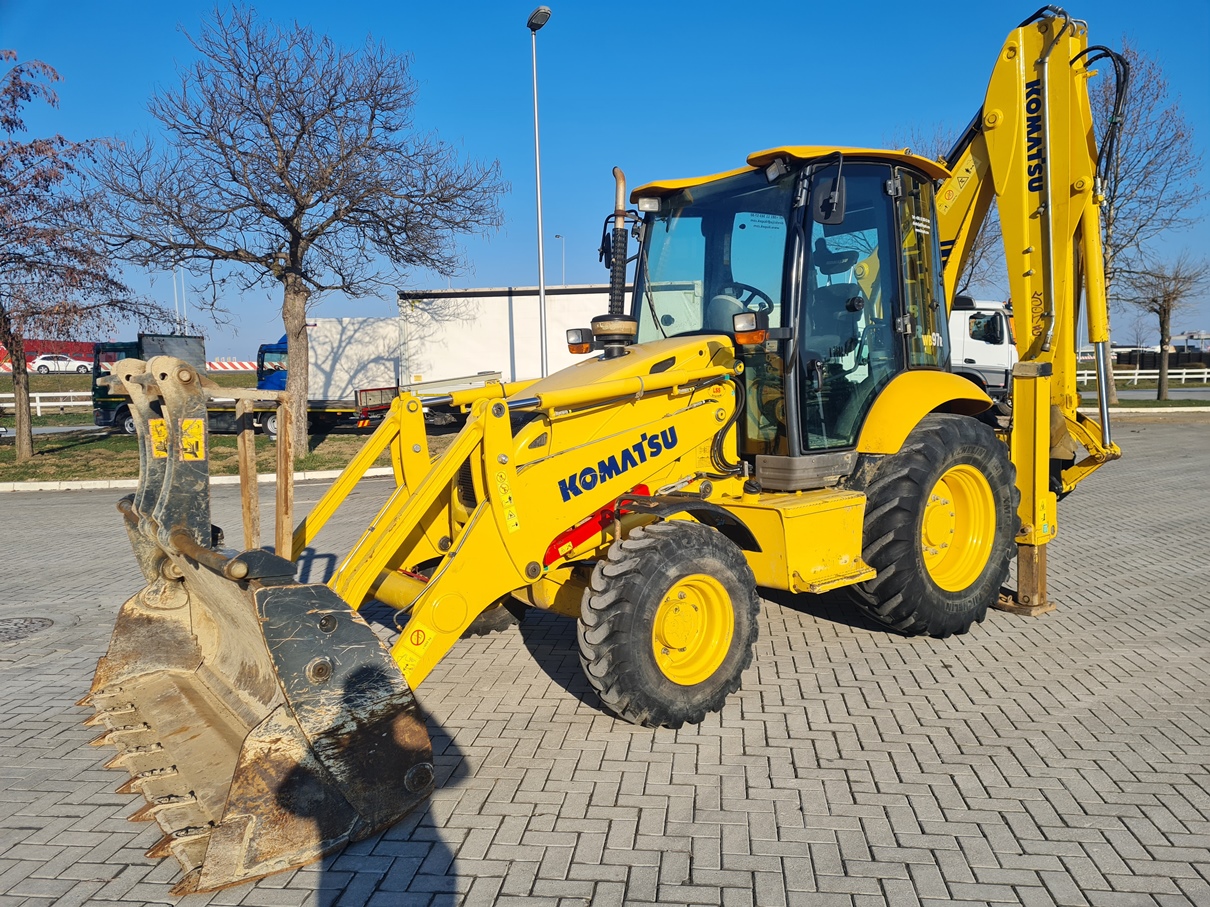 KOMATSU WB 97R-5EO