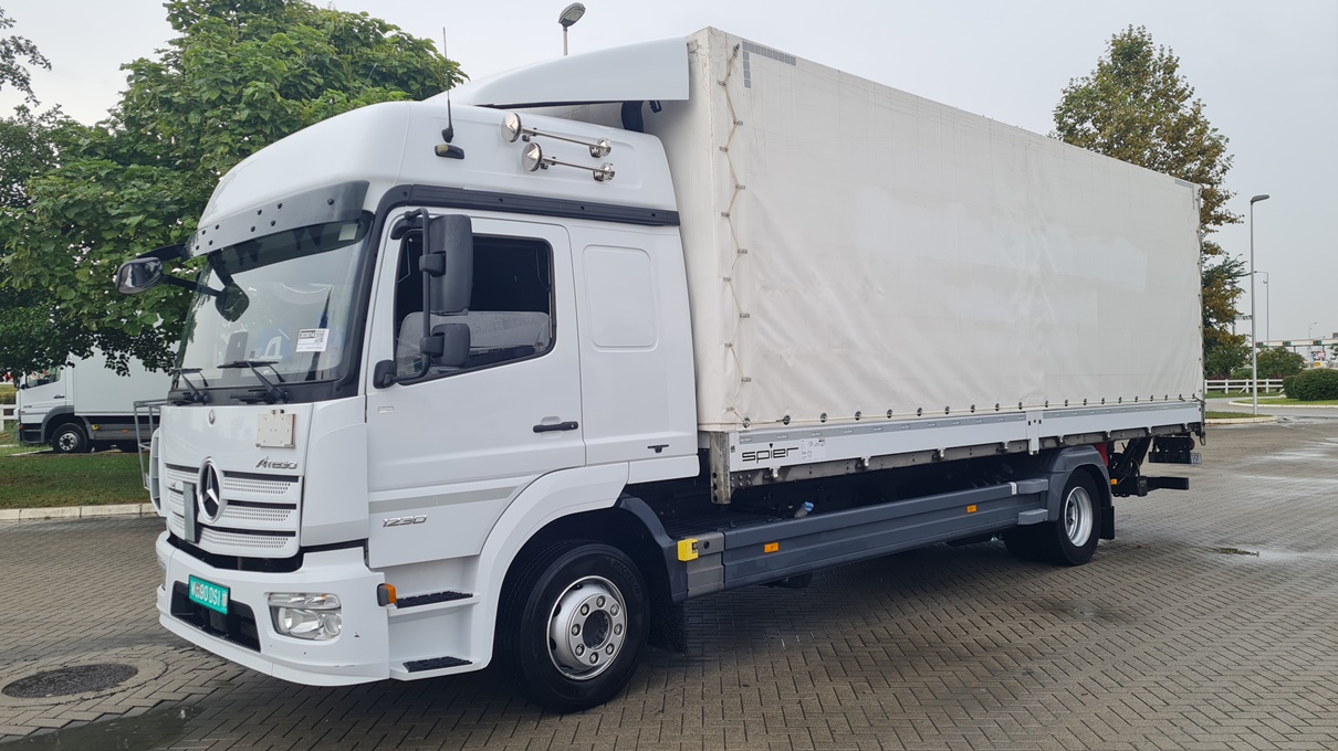 MERCEDES BENZ ATEGO 1230