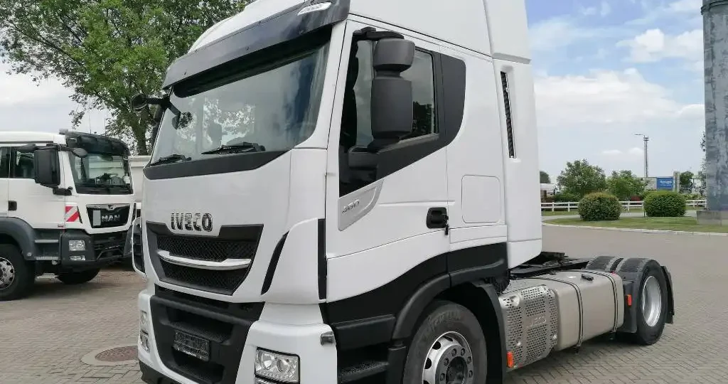 iveco-as440st-p