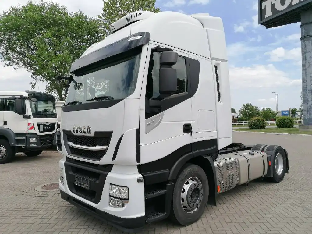 Iveco AS440ST/P